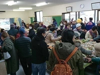 あい菜市の様子