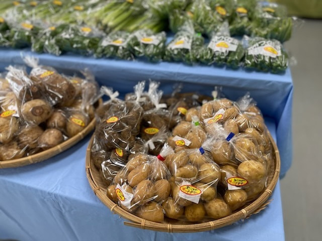 あい菜市の様子