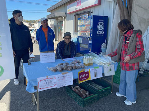 あい菜市の様子